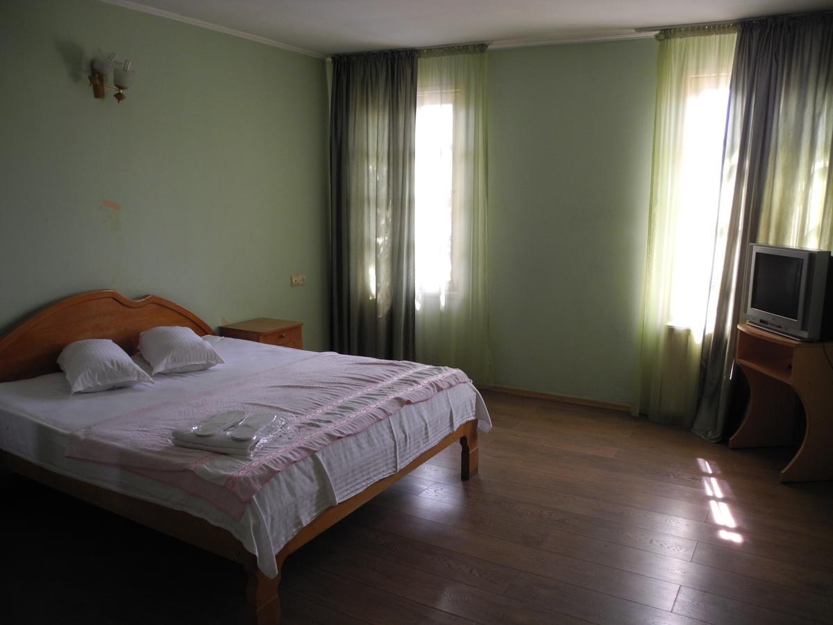 Hotel Sachveno Тбилиси Экстерьер фото